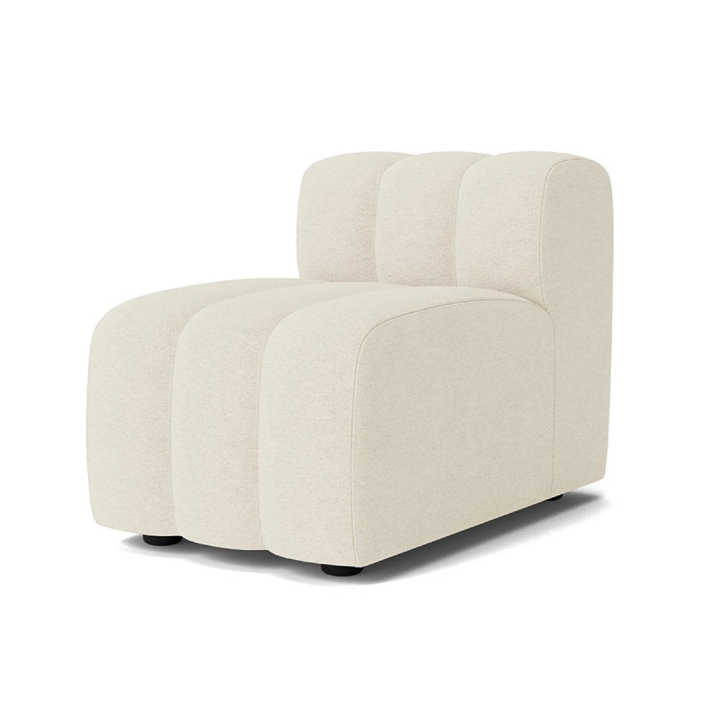 sofa en bouclé avec design minimaliste